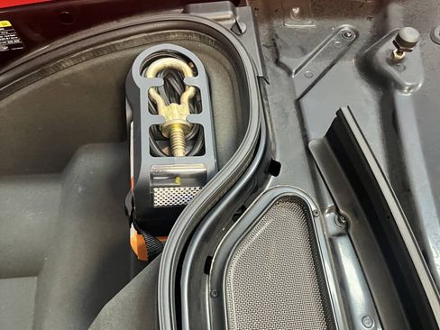 Used 2005 Ford GT RWD image 69