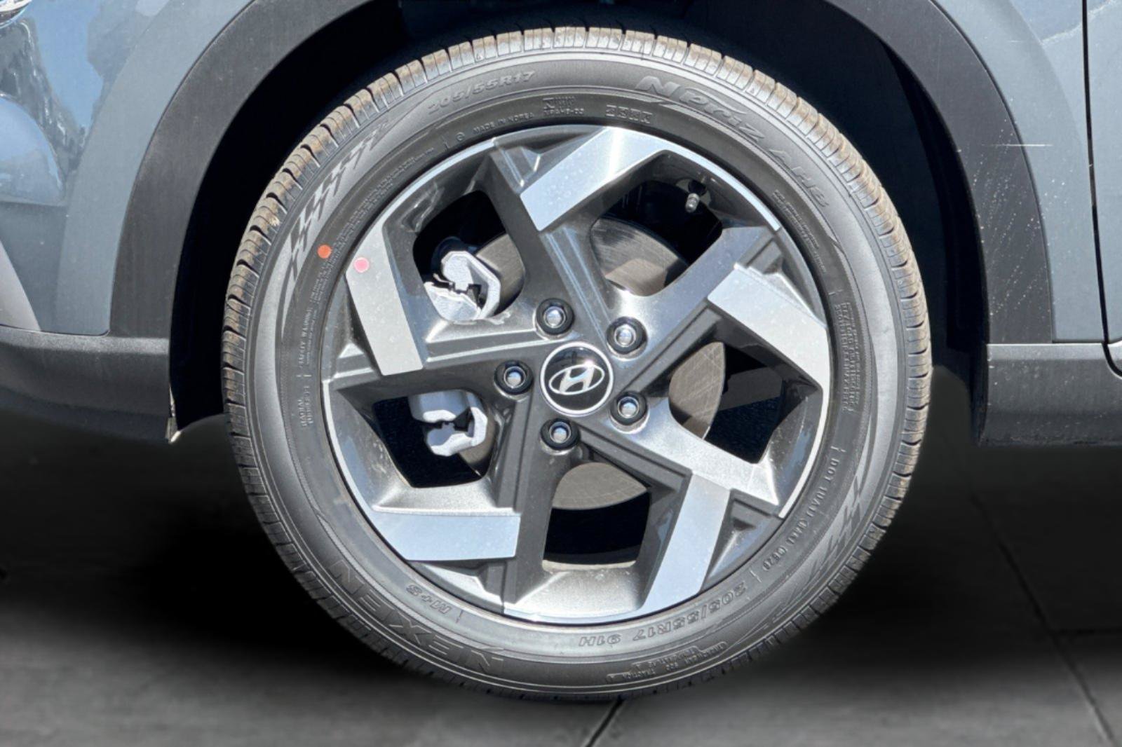 New 2026 Hyundai Venue SEL FWD image 25
