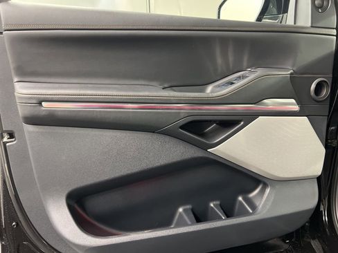 New 2026 Lincoln Navigator Black Label AWD/4WD image 28