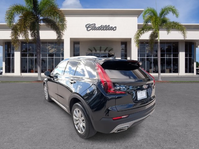 Used 2023 Cadillac XT4 Premium Luxury w/ Technology Package FWD image 11
