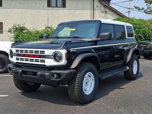 New 2026 Ford Bronco Heritage Edition AWD/4WD image 2