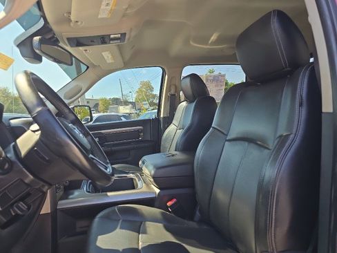 Used 2018 RAM 1500 Sport w/ Sport Premium Group image 4