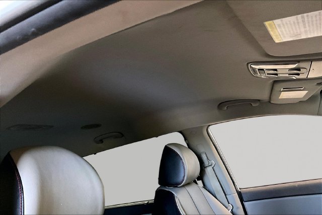 Used 2019 Kia Sedona EX FWD image 27