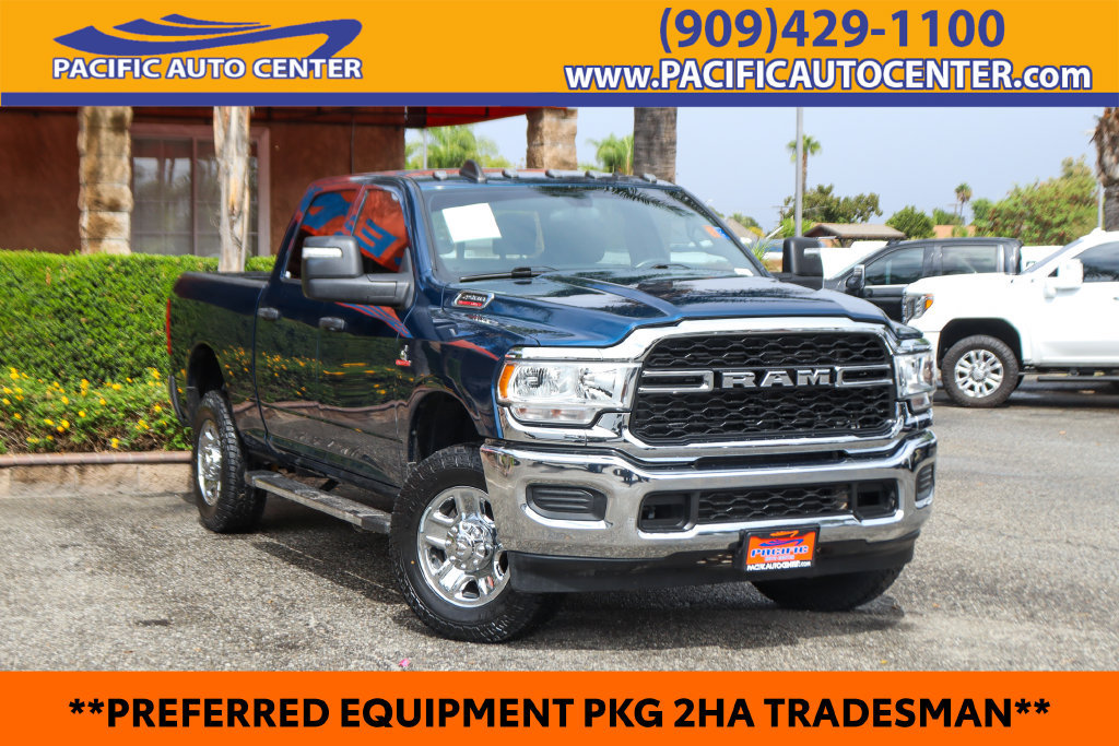 Used 2024 RAM 2500 Tradesman w/ Chrome Appearance Group AWD/4WD image 1