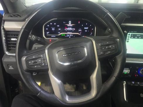Used 2024 GMC Sierra 2500 Denali w/ Denali Reserve Package image 8