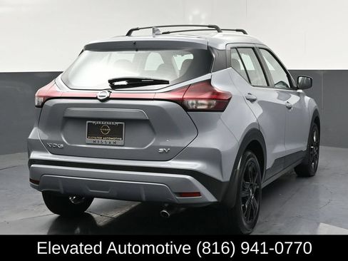 Used 2021 Nissan Kicks SV w/ Interior Electronics Package FWD image 4