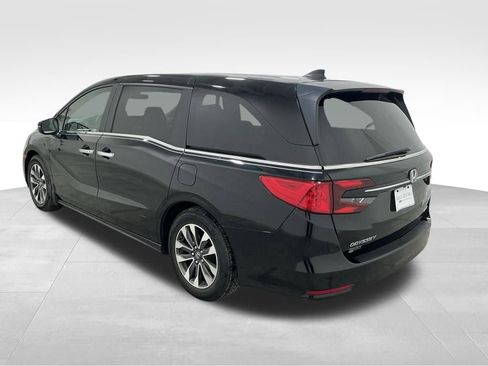 Used 2023 Honda Odyssey EX-L image 2