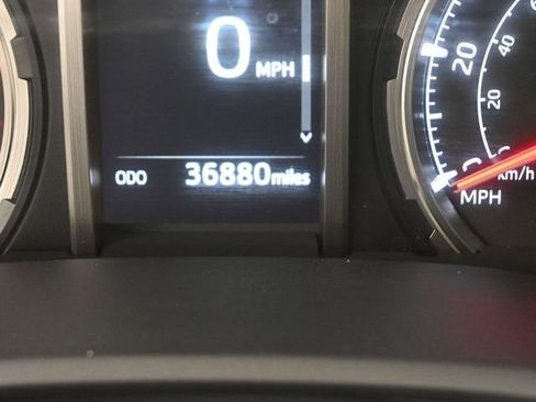 Used 2024 Toyota 4Runner TRD Off-Road Premium image 14