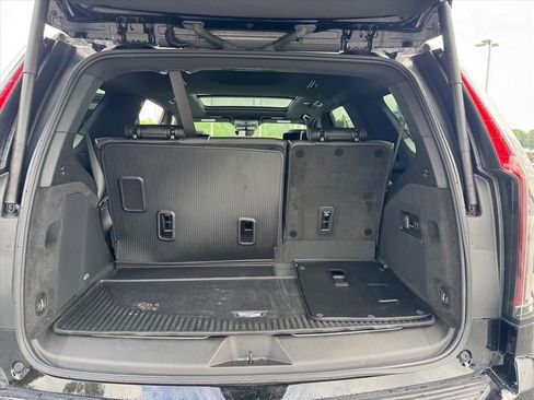Used 2024 Cadillac Escalade Premium Luxury w/ LPO, Floor Liner Package AWD/4WD image 10