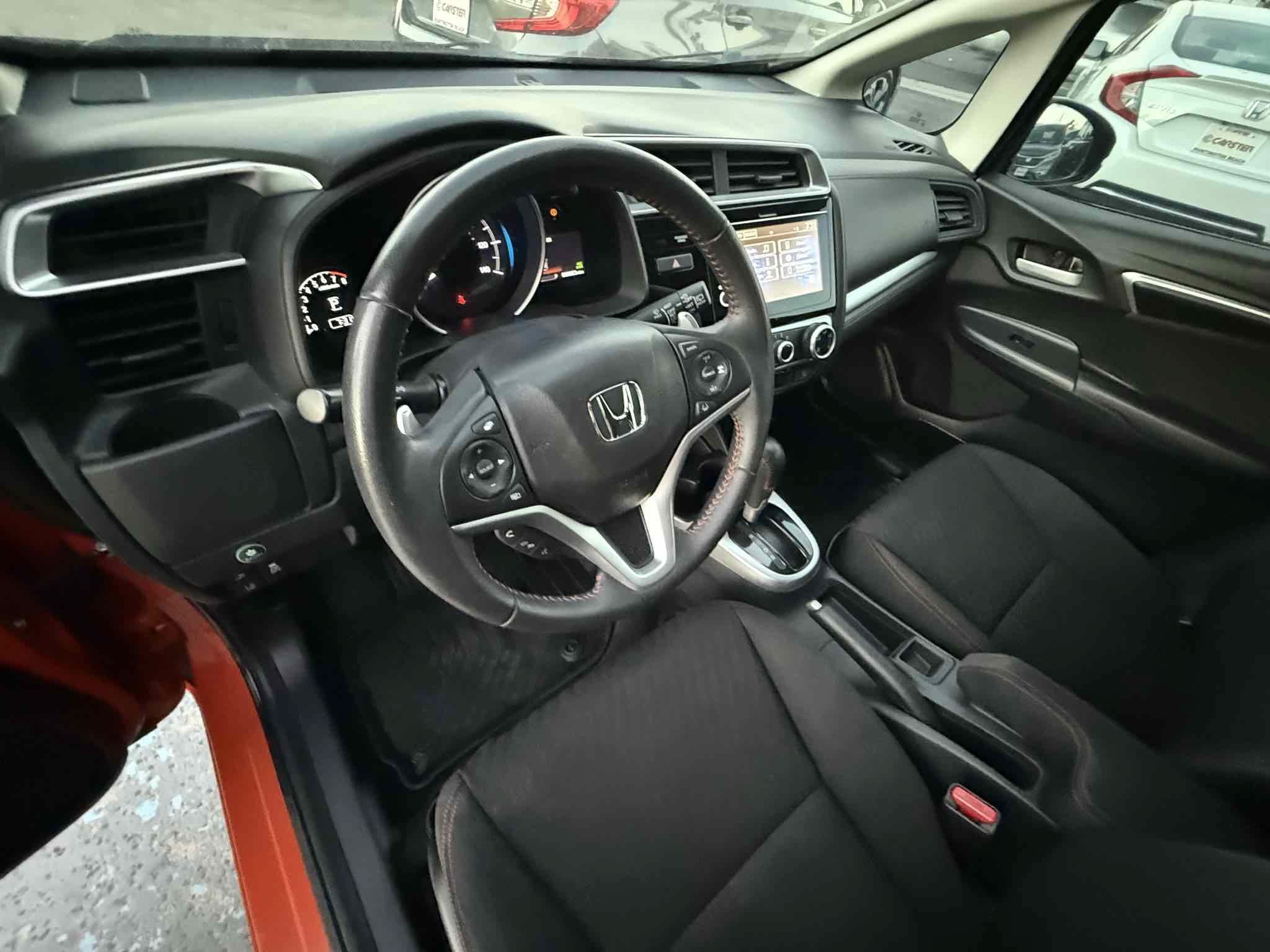 Used 2018 Honda Fit Sport image 79