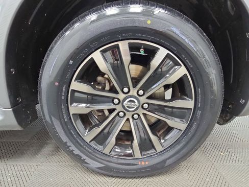 Used 2018 Nissan Armada Platinum w/ Captain Seat Package RWD image 52