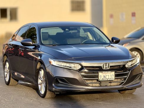 Used 2021 Honda Accord LX image 2