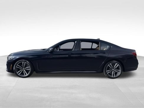 Used 2022 BMW 750Li xDrive AWD/4WD image 5