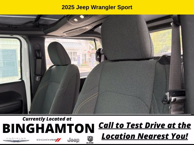 Used 2025 Jeep Wrangler Sport AWD/4WD image 9