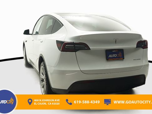 Used 2023 Tesla Model Y Long Range AWD/4WD image 15