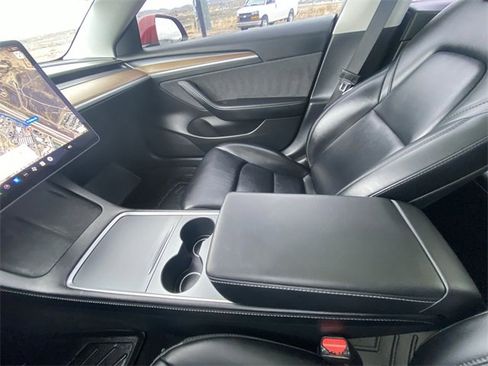 Used 2022 Tesla Model 3 Long Range image 21