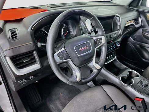 Used 2021 GMC Terrain SLE w/ Elevation Edition FWD image 9