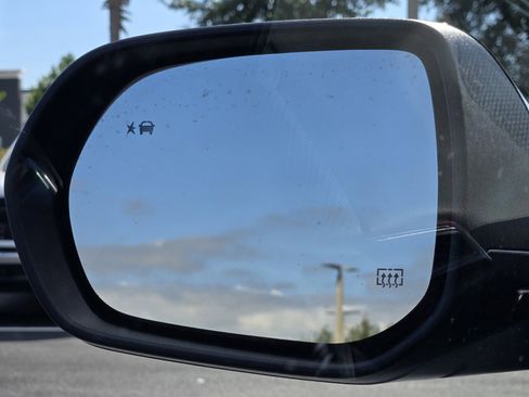 New 2026 Chevrolet Equinox RS w/ Convenience Package III image 13