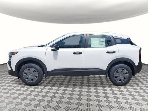 New 2026 Nissan Kicks S image 2