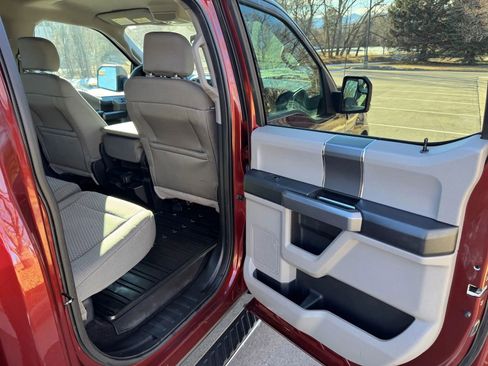 Used 2016 Ford F150 XLT w/ Equipment Group 302A Luxury image 13