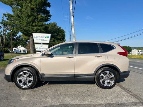 Used 2017 Honda CR-V EX image 6