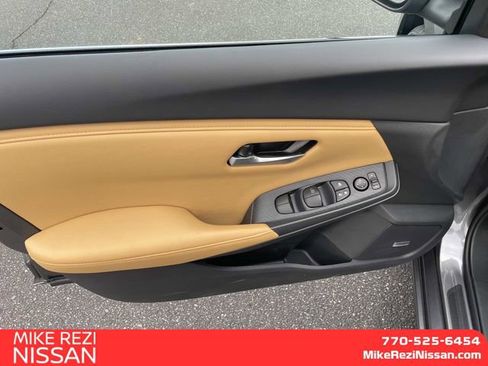 New 2025 Nissan Sentra SV w/ SV Premium Package image 11