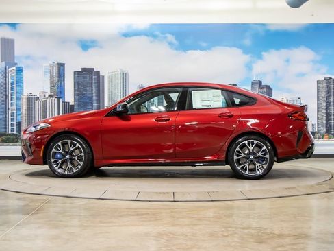 Used 2025 BMW M235i xDrive w/ Premium Package image 6