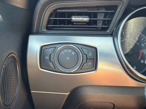 Used 2018 Ford Mustang Premium RWD image 44