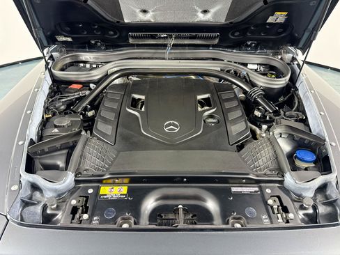 Used 2024 Mercedes-Benz G 550 image 32