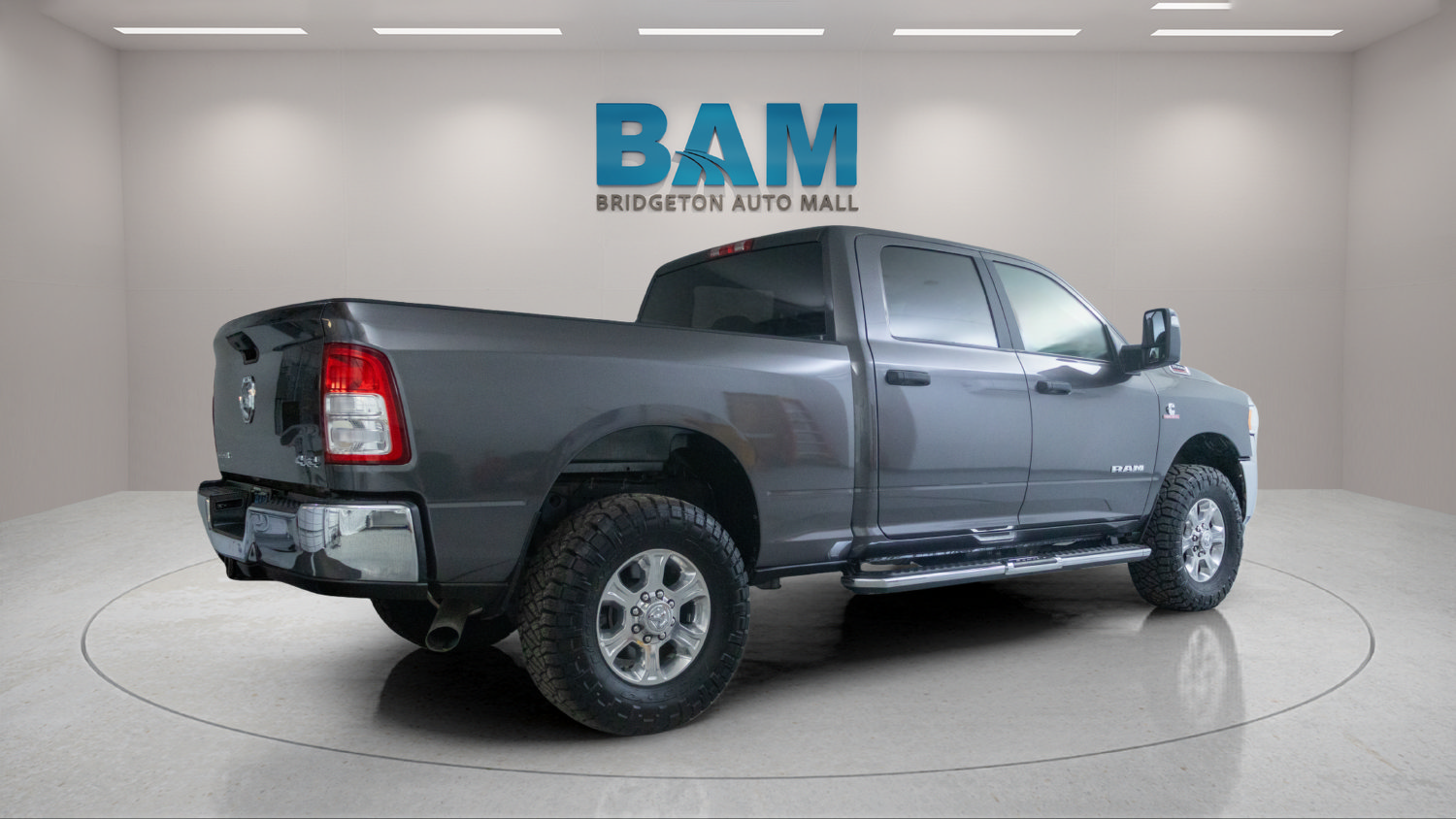 Used 2024 RAM 2500 Big Horn AWD/4WD image 7