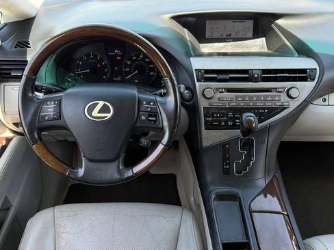 Used 2010 Lexus RX 350 2WD w/ Premium Pkg image 12