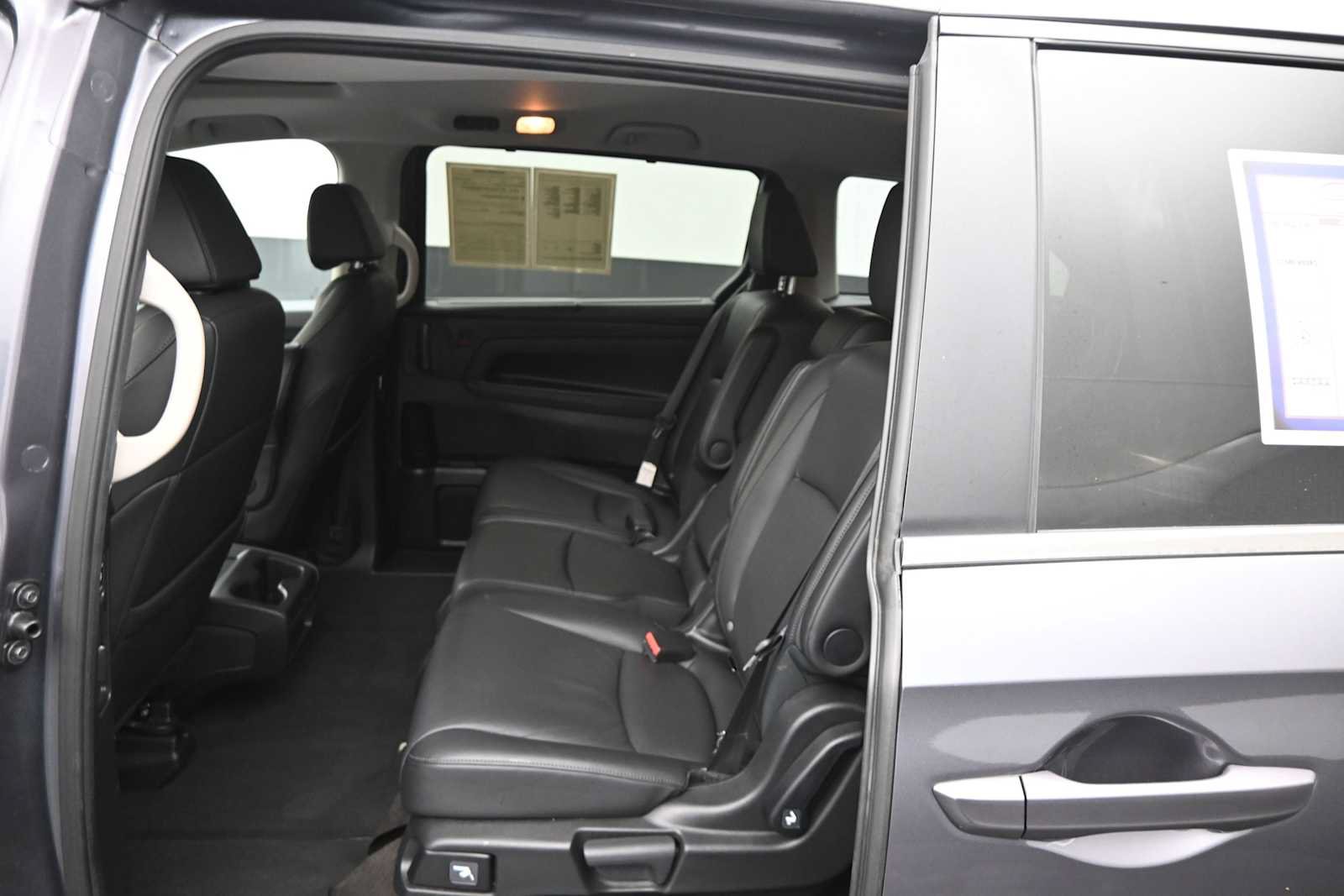 Used 2025 Honda Odyssey EX-L image 13