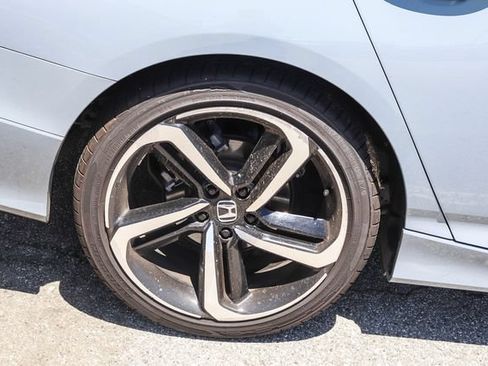 Used 2021 Honda Accord Sport image 8