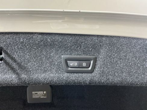 New 2026 BMW 330i Sedan w/ M Sport Package image 30