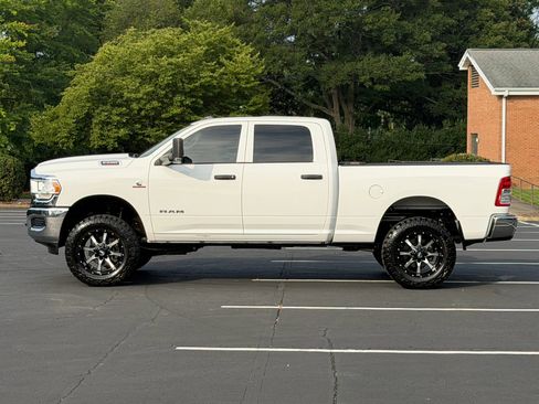 Used 2020 RAM 2500 Tradesman AWD/4WD image 2