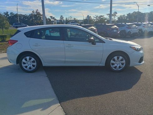 Used 2020 Subaru Impreza 2.0i image 4