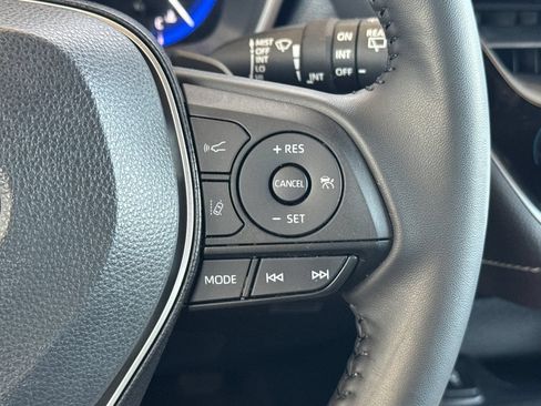Certified 2022 Toyota Corolla XSE FWD image 29