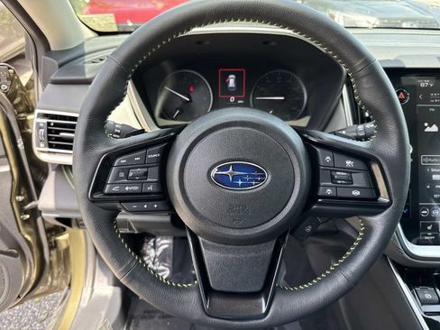 Used 2025 Subaru Outback Onyx Edition w/ Popular Package #2 AWD/4WD image 40