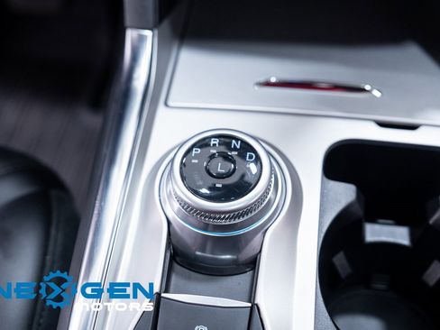 Used 2023 Ford Explorer Platinum w/ Technology Package image 15