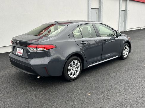 Certified 2023 Toyota Corolla LE image 5