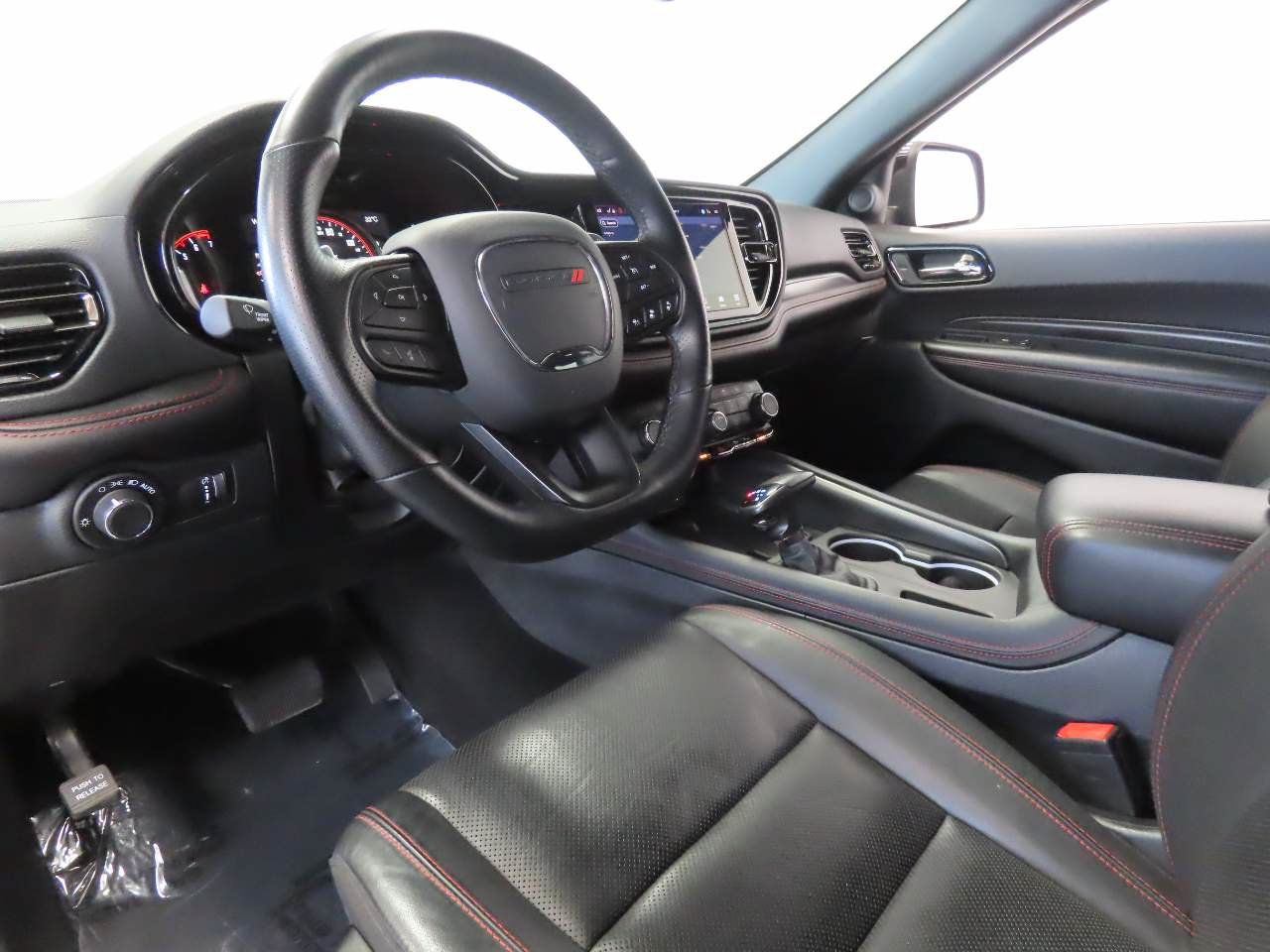 Used 2025 Dodge Durango GT AWD/4WD image 8