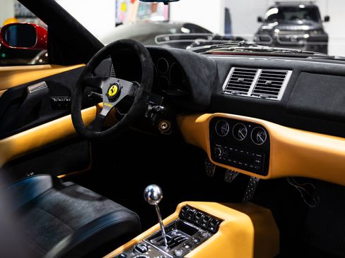 Used 1995 Ferrari F355 Berlinetta image 2