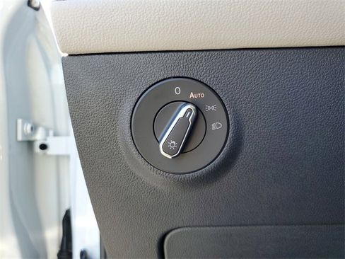 New 2026 Volkswagen Taos S image 29