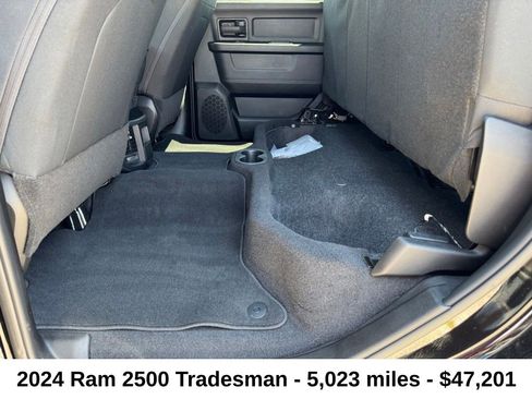 Certified 2024 RAM 2500 Tradesman w/ Chrome Appearance Group AWD/4WD image 29