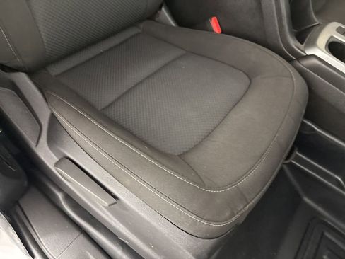 Used 2022 Chevrolet Colorado LT w/ Fleet Safety Package image 26