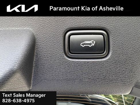 New 2026 Kia Sportage EX w/ EX Panorama Roof Package image 28