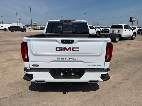 New 2026 GMC Sierra 1500 Denali w/ Denali Reserve Package AWD/4WD image 5