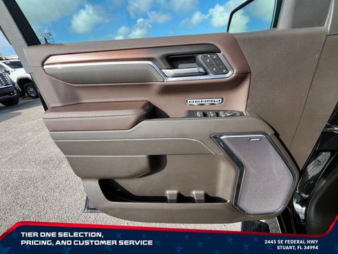 New 2026 GMC Sierra 1500 Denali w/ Denali Reserve Package AWD/4WD image 23