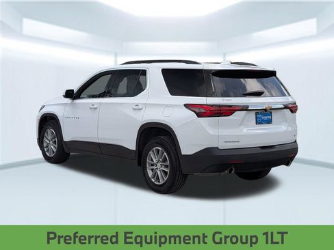 Used 2023 Chevrolet Traverse LT FWD image 4