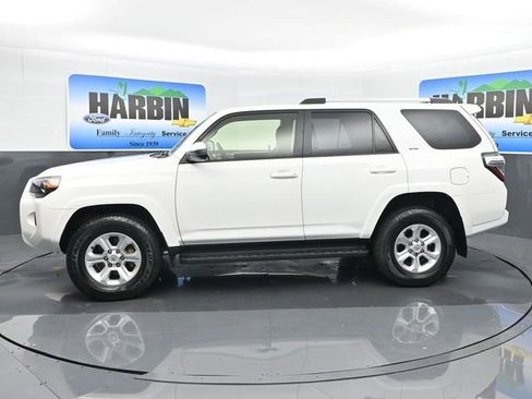 Used 2024 Toyota 4Runner SR5 image 2